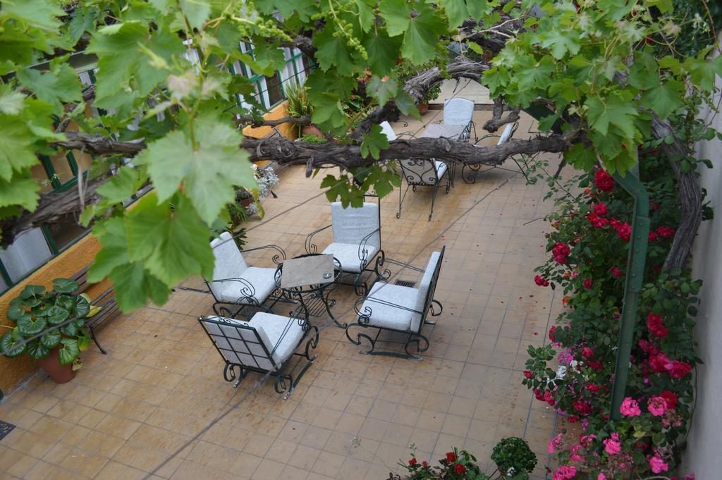 Hotel Mallorca Мендоса Екстериор снимка